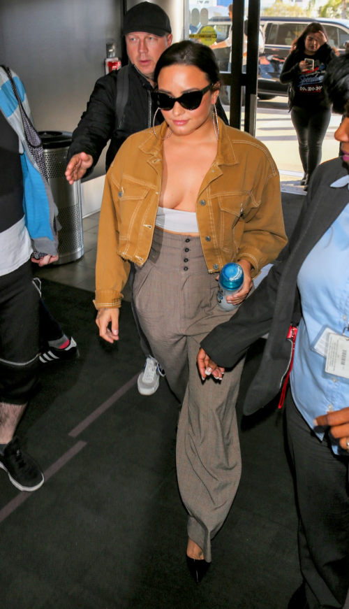 90897709870a18720d2e0b384