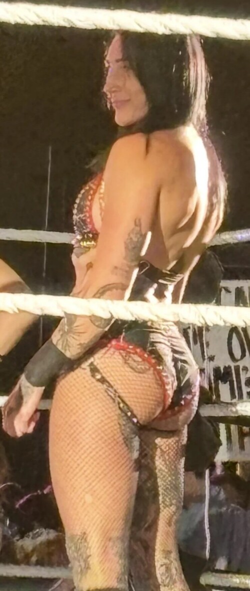 909k8db0e15595300e85