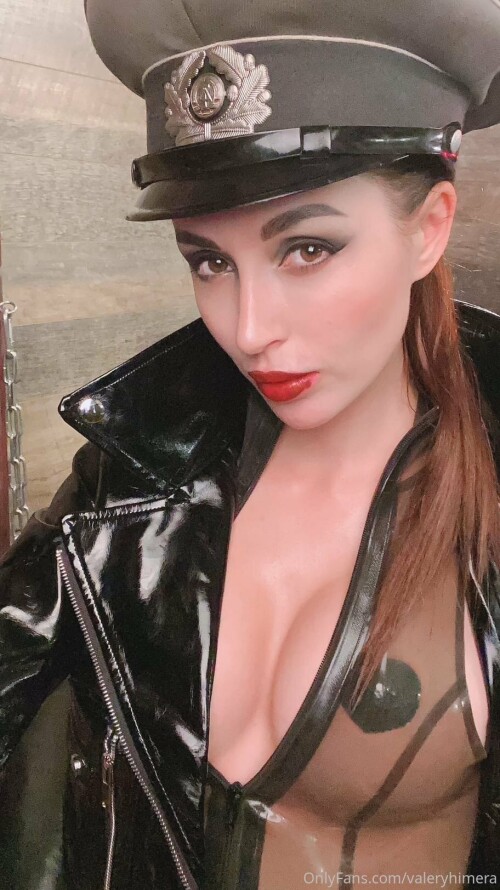 912x1624 849e8c0675b677035f219ef25710d486