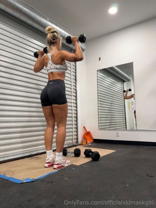 929x1242 d03c719c15576d229fce74fccc95090857baf3f242a03fc9