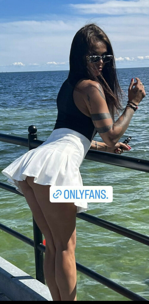 92A10B9E 4DD4 47EB 8744 92786BA97C9E