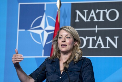 938a8317e4a65a3913b506c279c1544d3c527f6f5d93a4daffe8d02aa6516f5c28789da0d8fbd3da