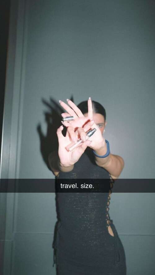 93C99A5F 59F6 4812 95D9 BC57923238788fb6b4094eb49c83