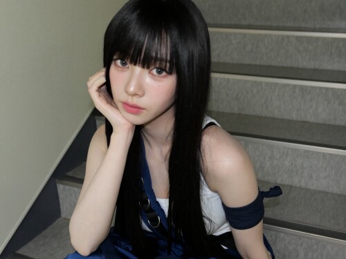 9445d53e819a9c0772e7