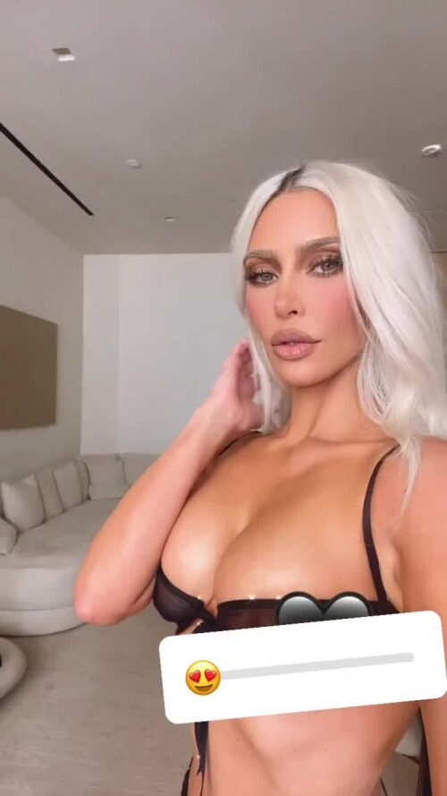 945DB518 6C57 4A8C AC1B 3C197A3EC072