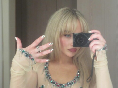 959F4EC6 FEEA 4FC0 94B1 73B57C619D3B