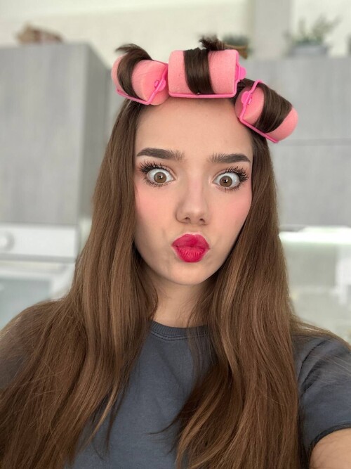 959x1280 b0b277d13ffe81d2375caad307a86e451b9b1cbd11a67adb