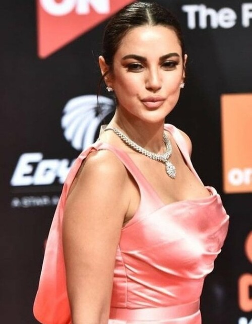 95C822DB E94A 4272 B034 163B8F837496