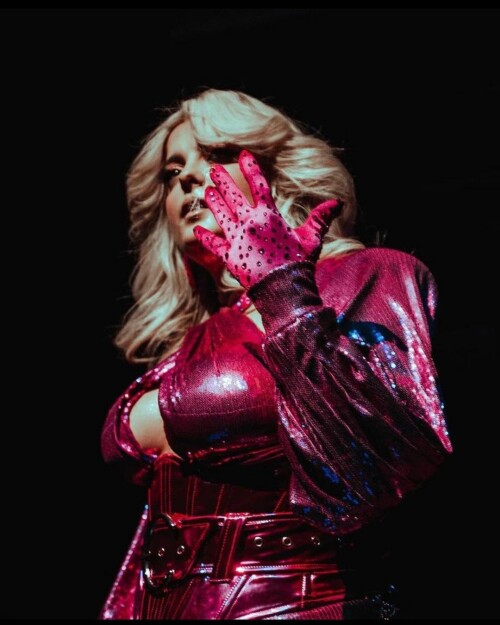 95CAA215 EA67 437B 93EE 9C6D7EE3DFD1