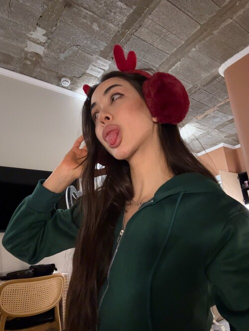 960x1272 e4252c9fbd8ddc42c23665496f708b60b45908daadba03f4