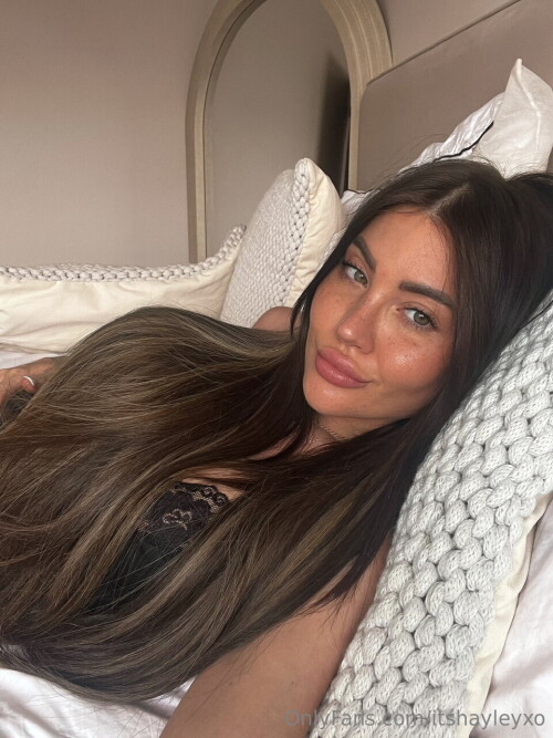 960x1280 036552bcde7a87add0cae94e69cb525e80b46e002c9baef8