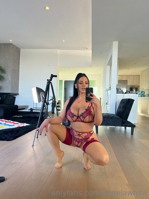 960x1280 03a28f1995616fec6faede122a2152c8