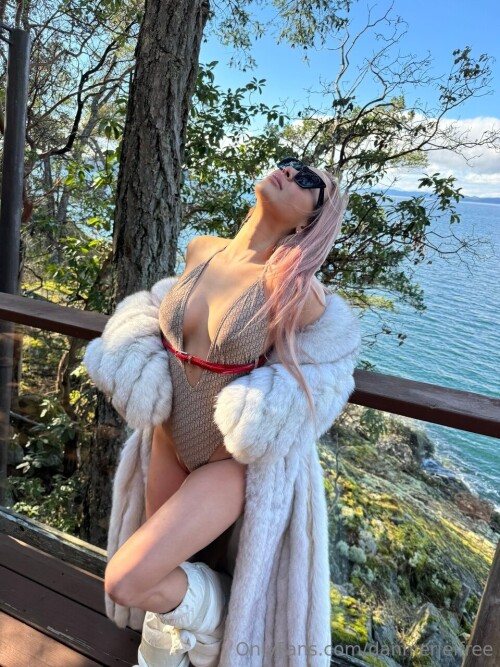 960x1280 1930c337b8992219646e72bcc735bb6f82563bcdae276df0