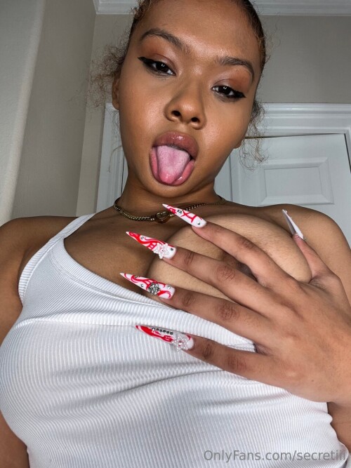 960x1280 2adff2179c51ccd7d616e1a53e3f3048f38dd9e84f54decc