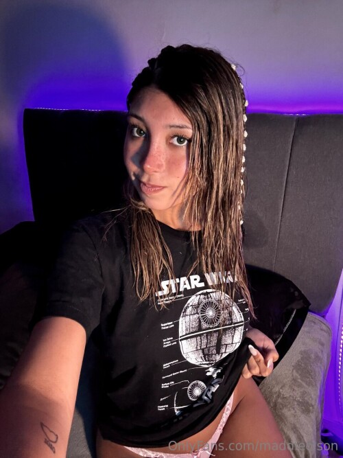 960x1280 6b4a657e6db23343742179d740cd59463f4d451991740821