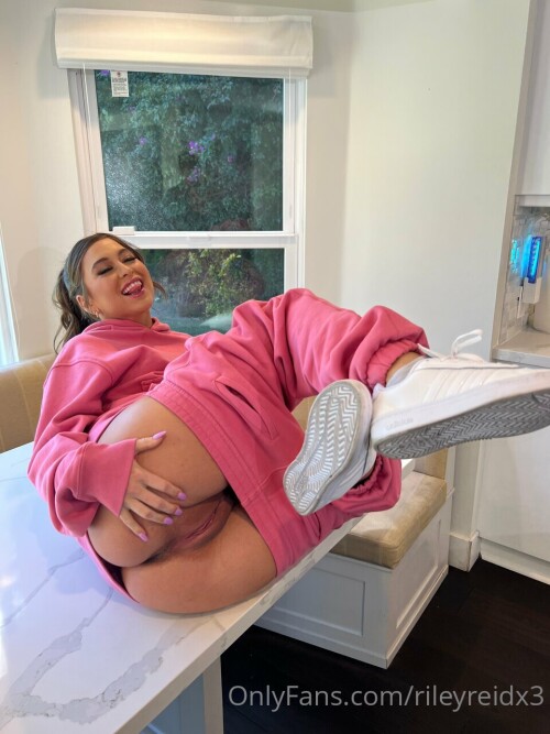 960x1280 74096a9c73e67debe6255ee540ea025c