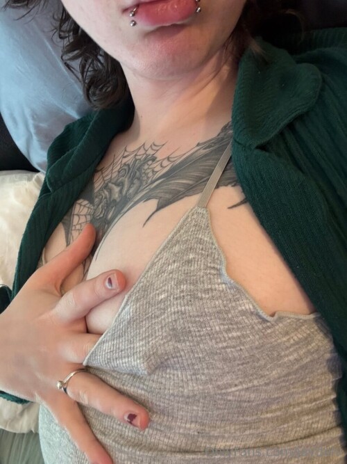 960x1280 82b252ea30e660046e32e28d3274b7179cbe900254e70bbb