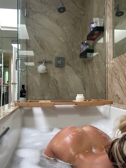 960x1280 95e2ff86feb0a8c82a77b3e9ced23a89b9cb34d088db0253