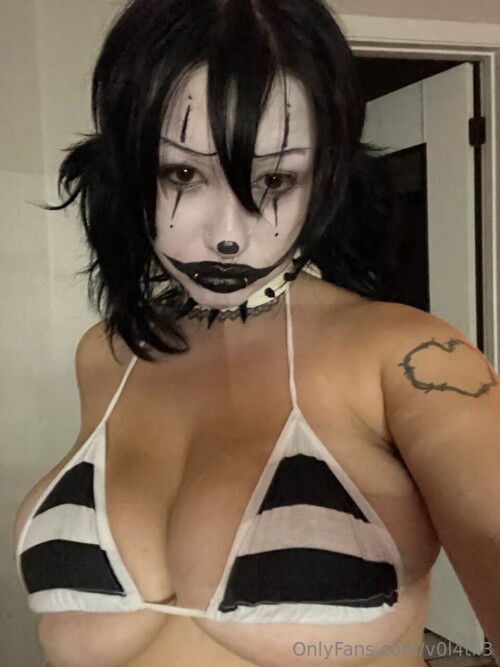 960x1280 ad7067986f8eb85eaa969d0f04d2f2e76ab5d249fb8654e4