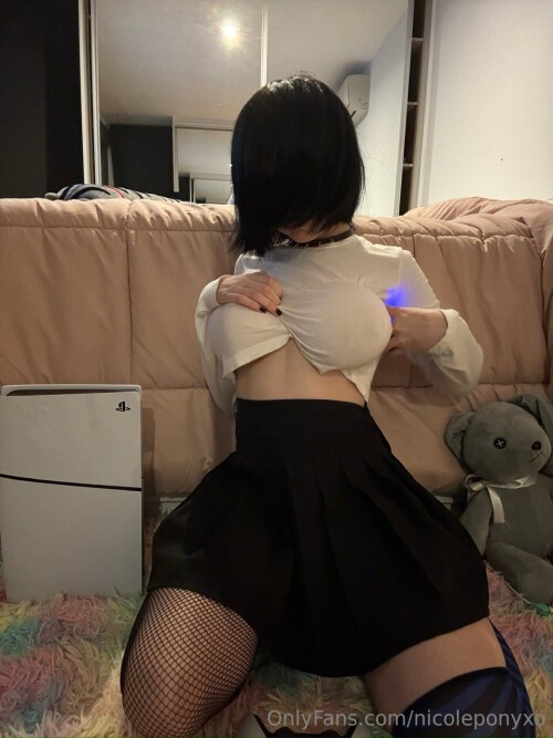 960x1280 b82d7f44628de063a017d0cb89d7ccedab80ccb253990ce9