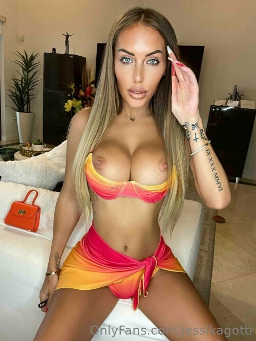 960x1280 bc52d83bd8acca42b50d4f6d80c0c45e