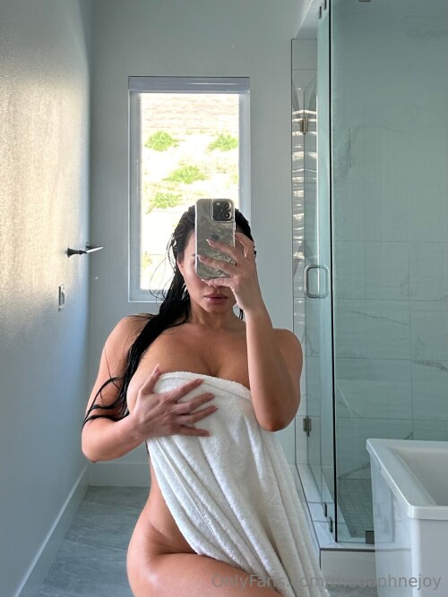 960x1280 bd2789a0b0d06acbf1a38e6715d27b142394fb03eb3ccd6a