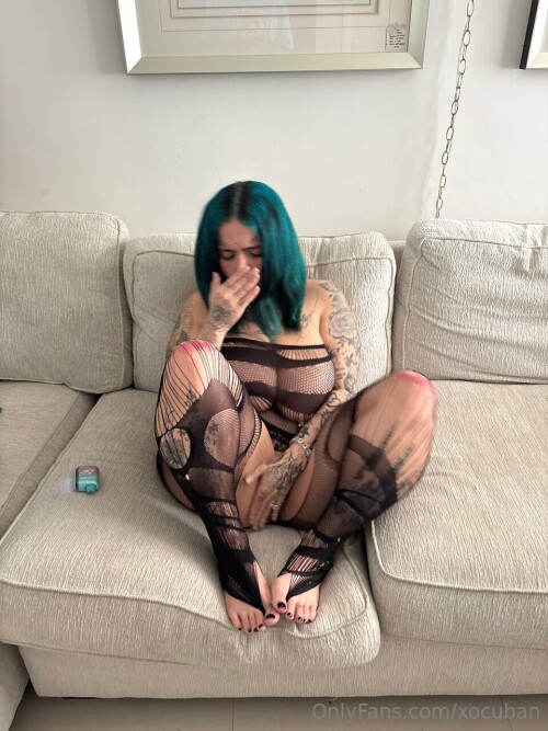 960x1280 c2f48c4b43b20e4eb94b1dfbe737b38c6b8df1d8e42c26b6