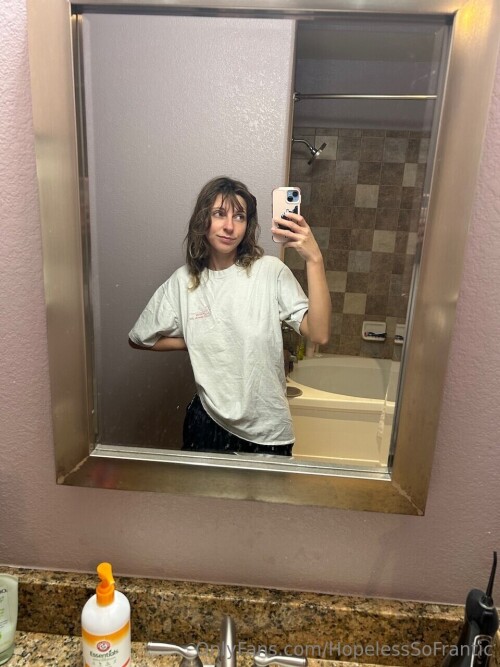 960x1280 d8cef003ad40edcfcb44dc86037cb3d1022ca01c4f06a785