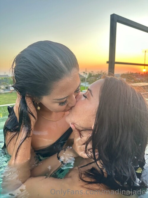 960x1280 de484215e57404852f27c73173213ce5d09b88ac4ac09c15