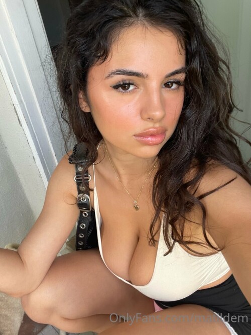 960x1280 e23c0b0541e4bb18306b51e13b5a15ff3697a6376f1233cdc2042dc7fbb2ac71