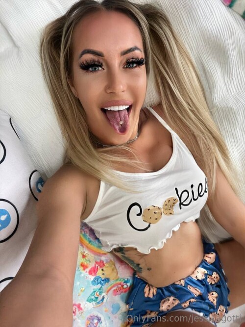 960x1280 eb6a939e1f7d6d967cdb8c49f24eed17ca19904d23e55cf7