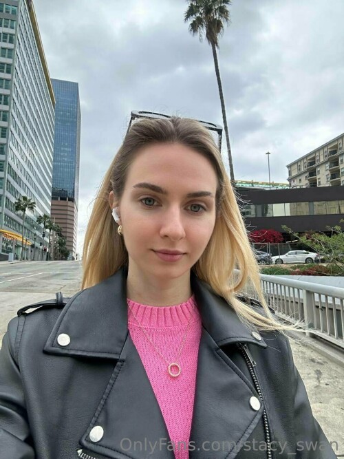 960x1280 f0fdfa670d634b32715ef1544eae4bfe546a8f9c081d5bca