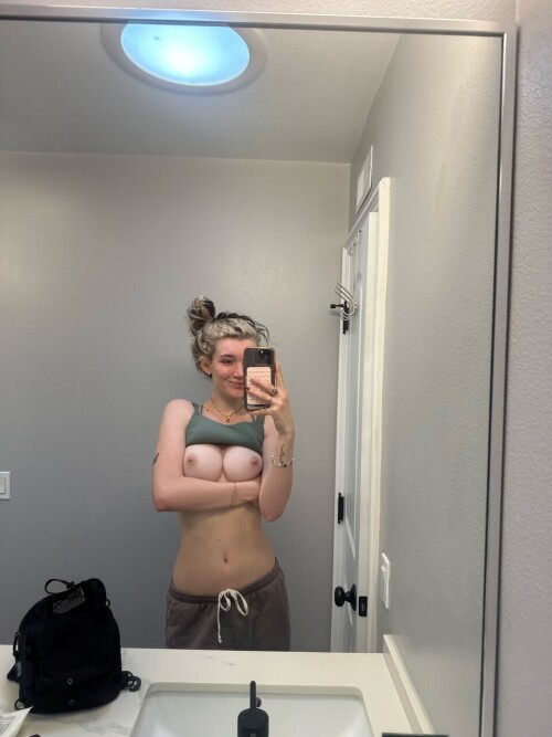 960x1281 6ad498ed5533c3d1bbc50794edc0a435e5a7a7c4de722b0f