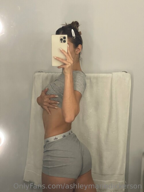 960x1281 e7521bb33233a27b666b4f17b03d58fc3c4463d1794b4e55