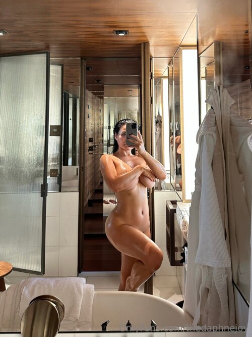 960x1281 ed8e76e2b674ca973b0b813b2ba5a1747c44e8873d121f0b