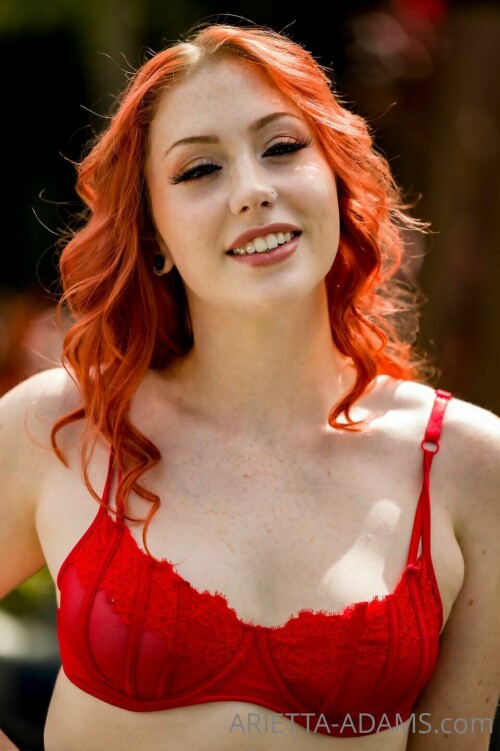 960x1441 7048dc9bbb1ecb4a55e208db7880a6f971e3a5f5d39b936e