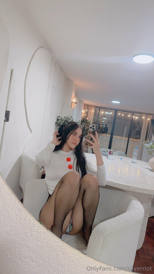 960x1707 7aae543d76a0a47e987b0f175aacd50af1974d4704122ef9