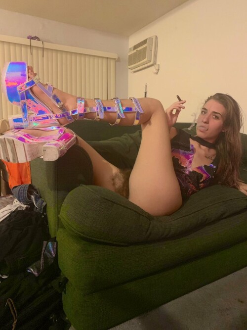 965C6B76 D404 40E1 AE36 D7B10EB1F4F7