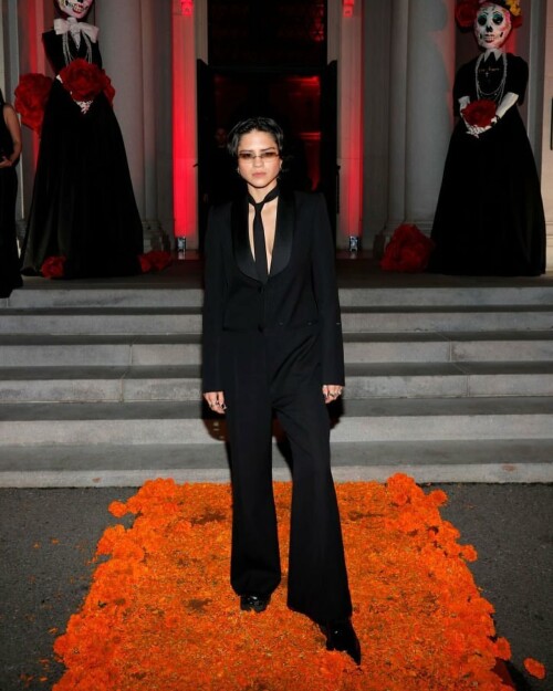 96809138050b63e175ac8a7b