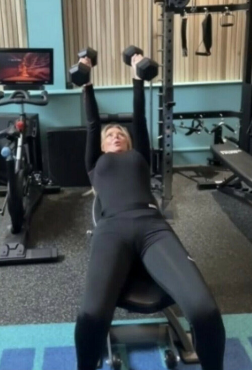 96904472 E4C8 402F 8DAF 6561E17EB4EE