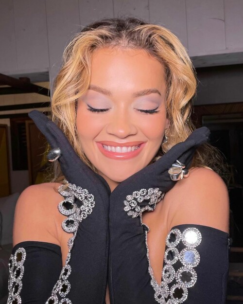 9697b6da f1c3 415e a524 6fbb526f6aab