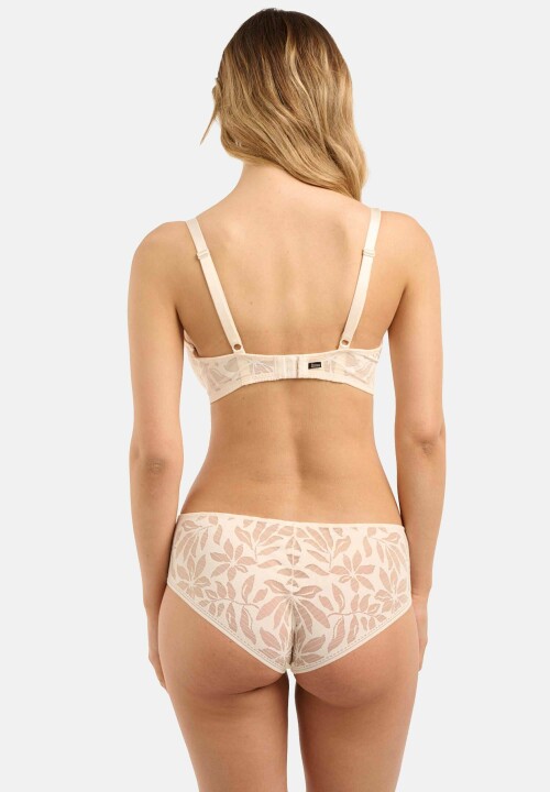 97398AB3 0FE9 4B41 89B3 E2A6896A466F