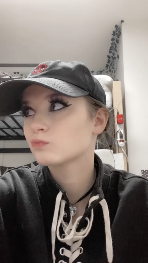 97F6EFB0-13EF-4C73-8CED-F9D3C6BC292F