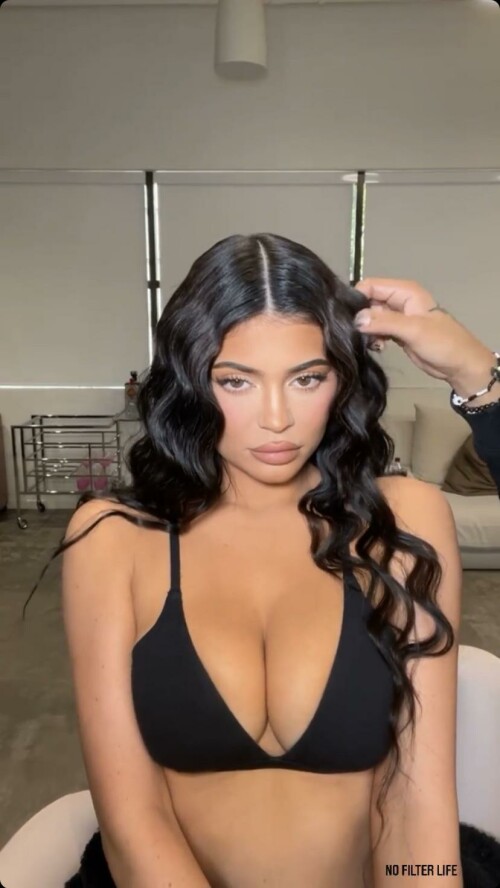 980824F5 FD19 4F4C A866 0A07B5A65F7C