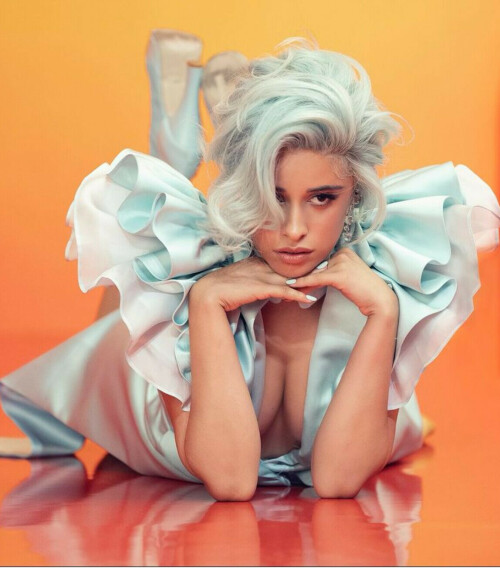 98568FF3 E227 48AE AA8F 098A82106701