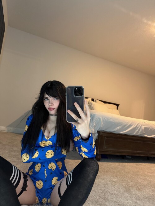 98697fee371fb24b49ebd