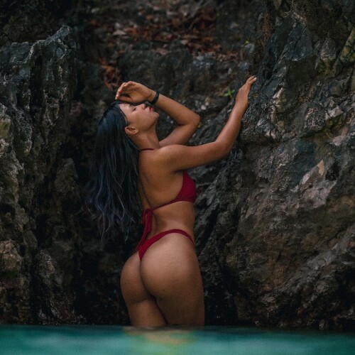 98877866e798714f85626c4