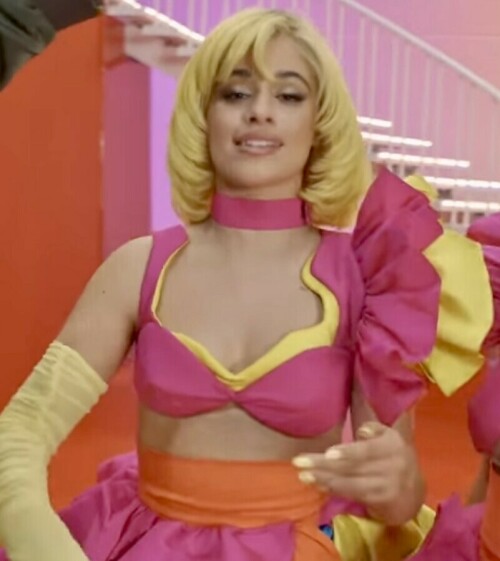 9890B62E F279 4AED 915E DD447BE2D9B4