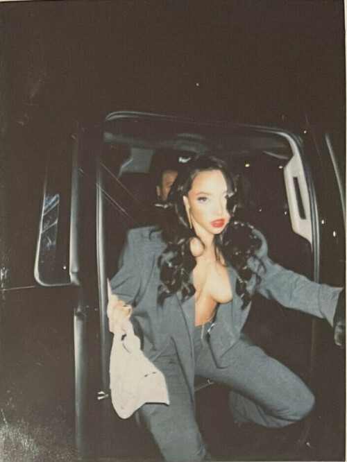 98C3F1F5 2DD6 4AF3 98AF 7B3A6EFBA7BB