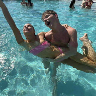 9AD0BE4B-D72E-4B4D-BE8A-3CA11CA0DED2